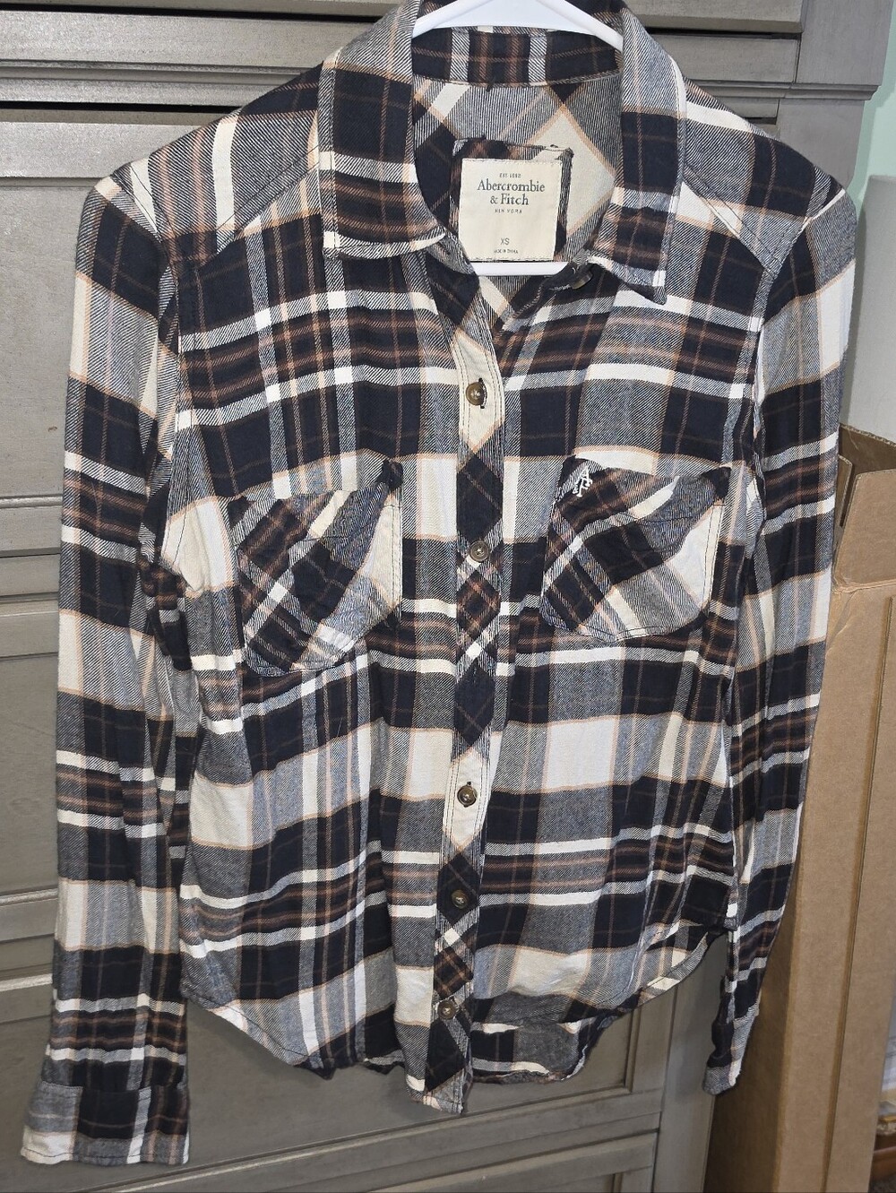 Abercrombie & Fitch Black, Cream and Brown Plaid Button-Up Shirt